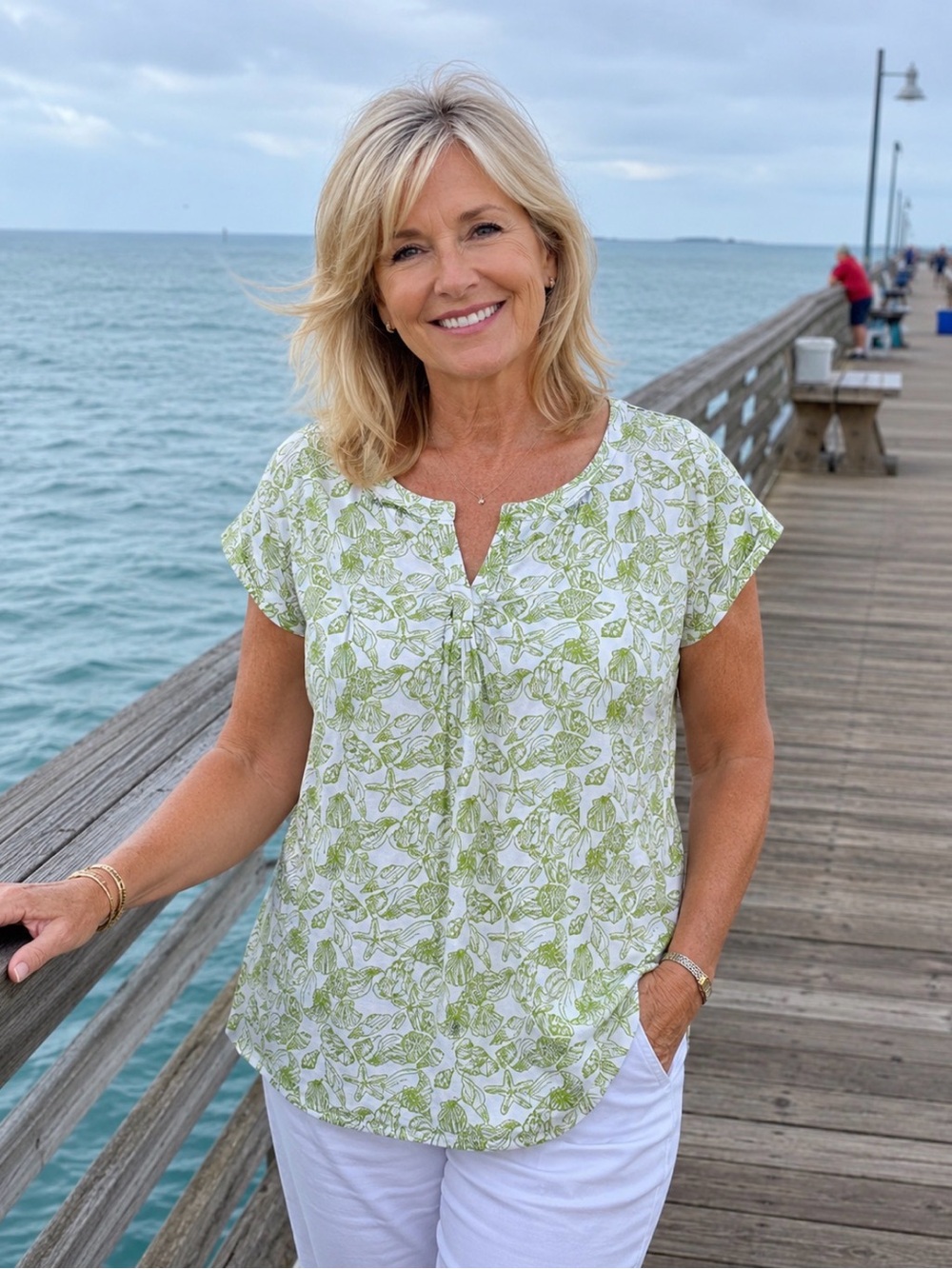 STAN HER MAN 100% cotton White and Lime Short Sleeve sea shell 🐚 blouse
